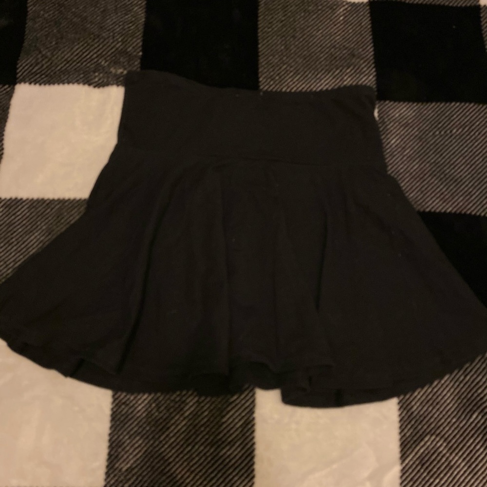 Black skirt